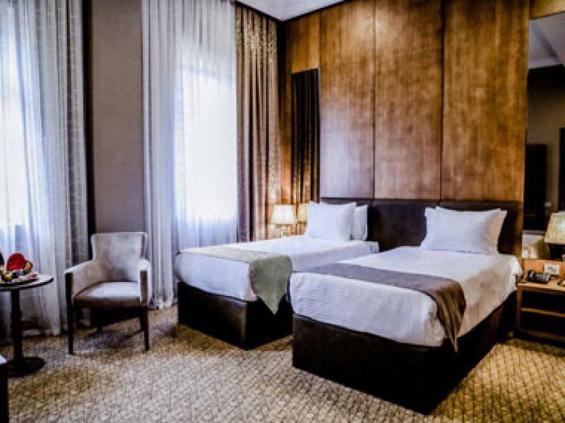 Madison Hotel Baky Esterno foto