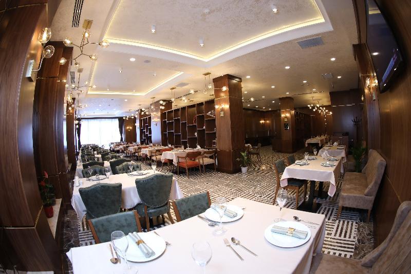 Madison Hotel Baky Esterno foto
